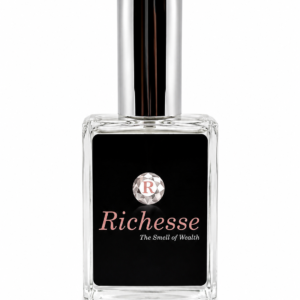 richesse mock up bottle